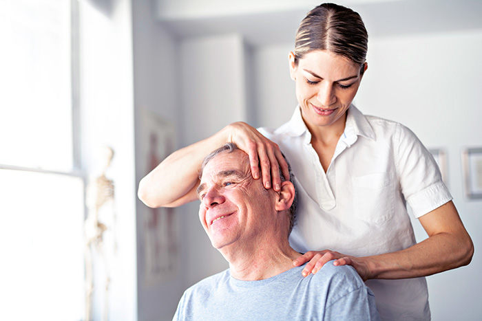 headandneck_pain_thumbnail_700x467